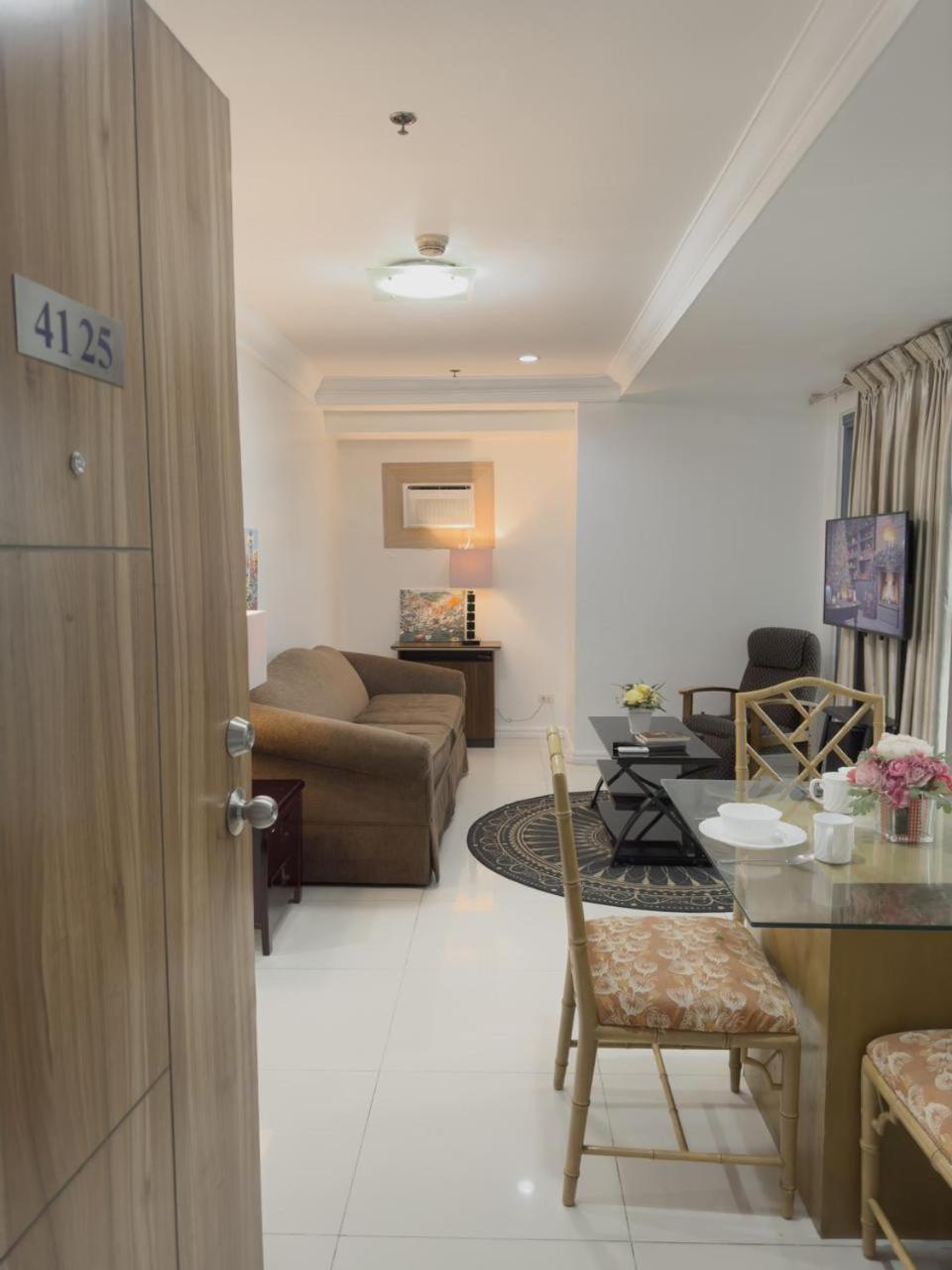 Magnificent View Of Manila Bay, Roxas Blvd, Us Embassy Apartment Ngoại thất bức ảnh