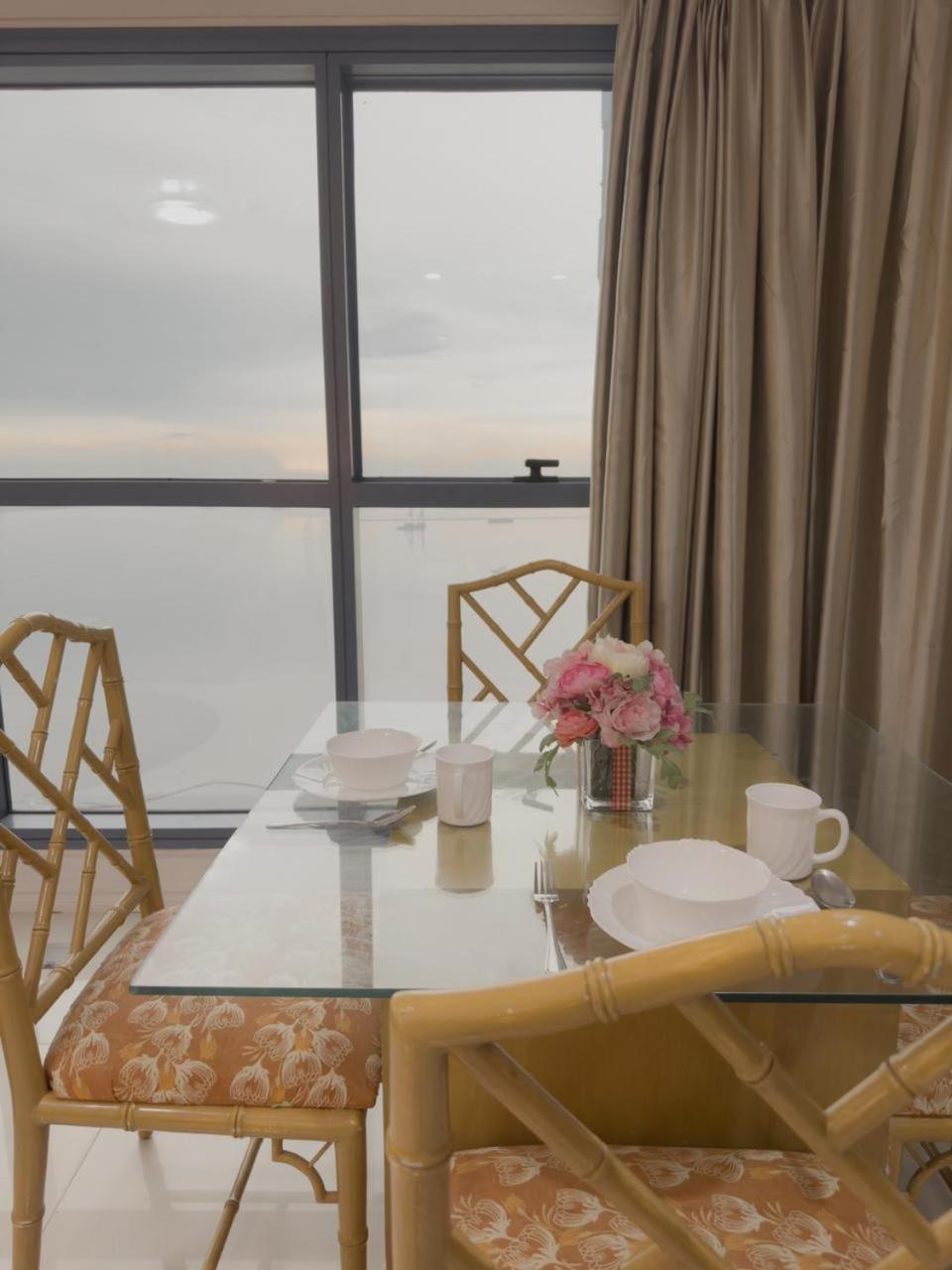 Magnificent View Of Manila Bay, Roxas Blvd, Us Embassy Apartment Ngoại thất bức ảnh